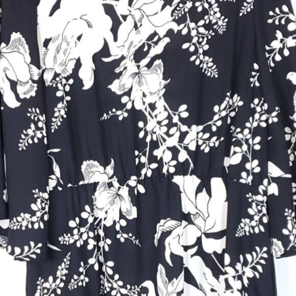 VERO MODA Dress Women’s Black and White Floral Midi Size XL - Picture 4 of 8